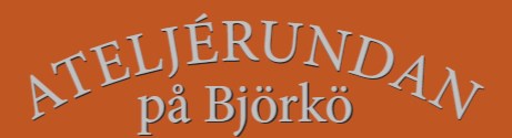 Det står Ateljérundan på Björkö i svart text på orange botten