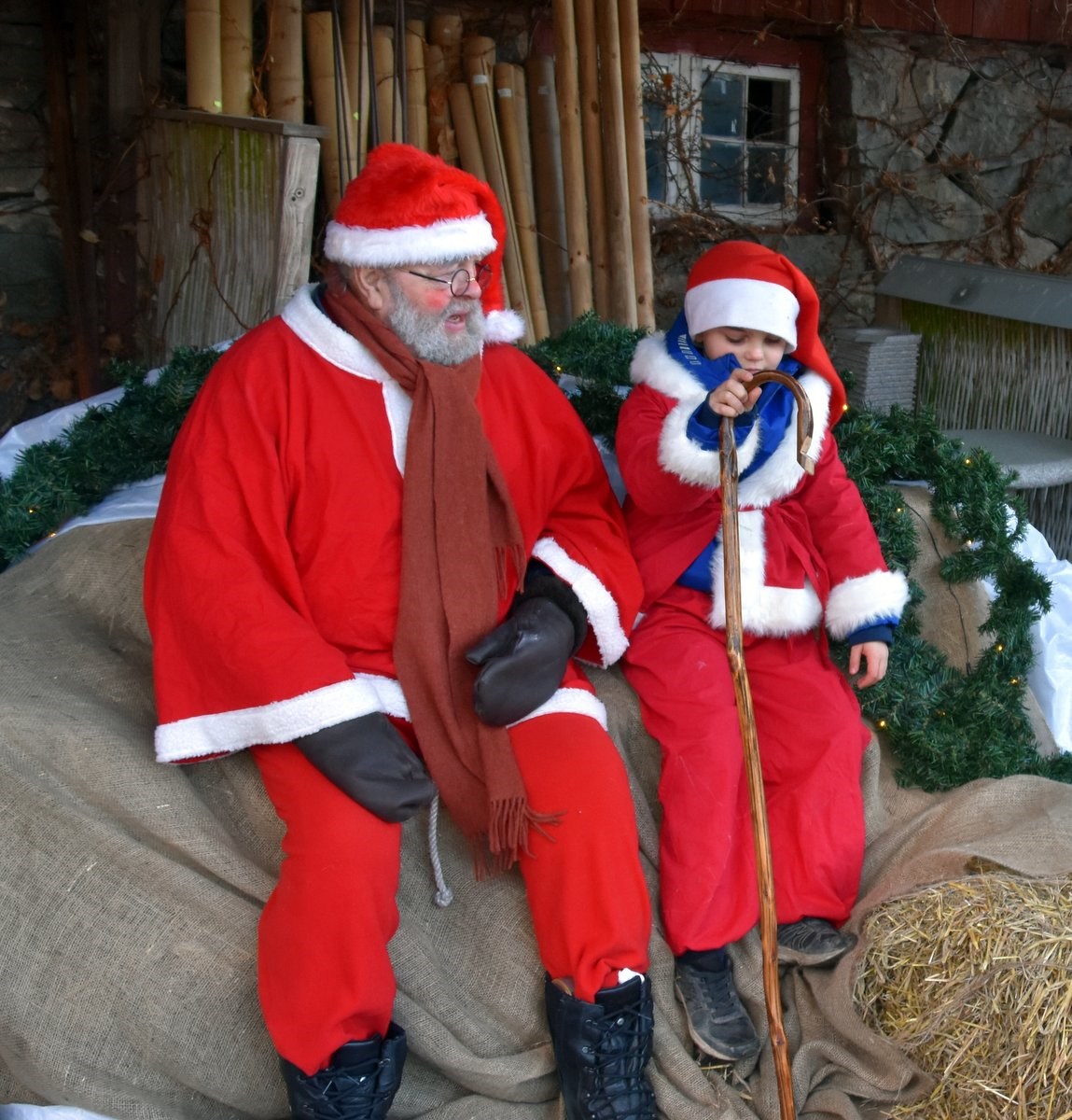 Tomtar på julmarknaden